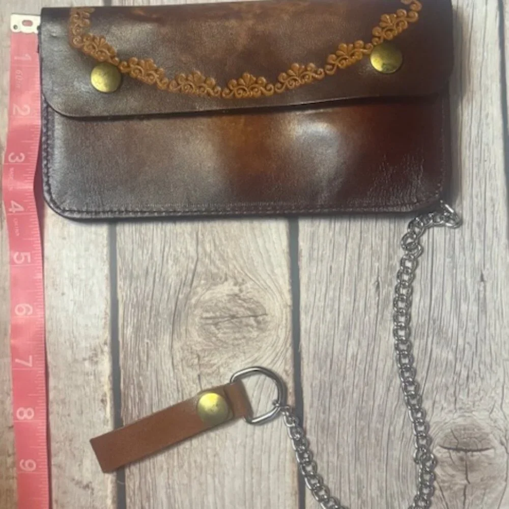 Vintage Tooled Leather Trucker Wallet w/ Chain – Brown – NEW Old Stock